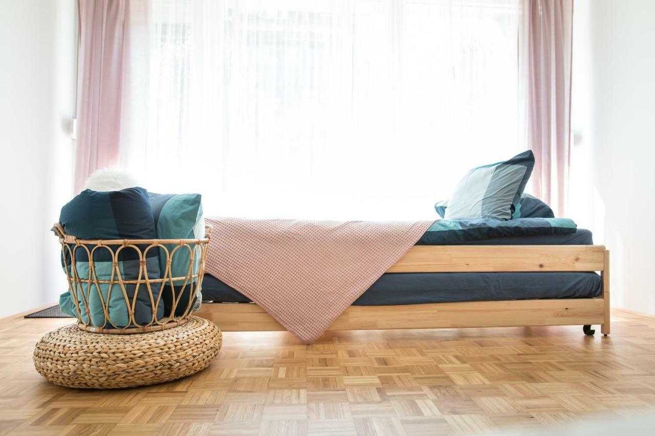 Family Apartment With Garden Любляна Екстер'єр фото