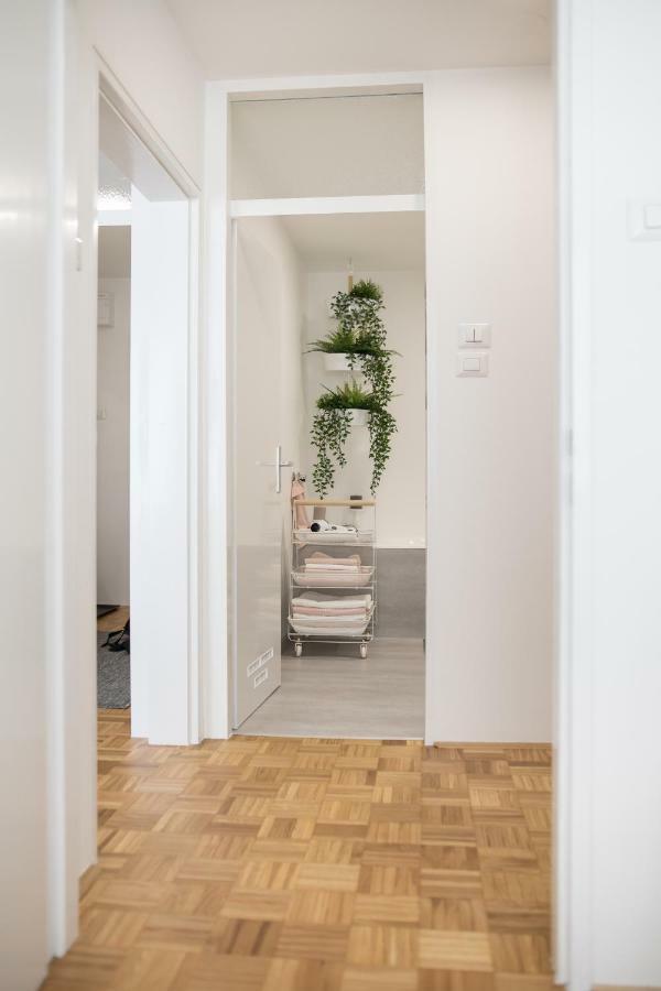 Family Apartment With Garden Любляна Екстер'єр фото